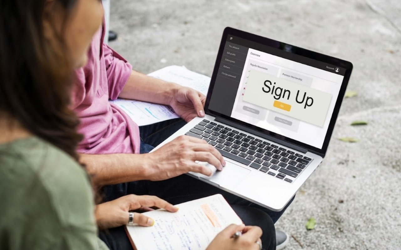 Easy and efficient signup process